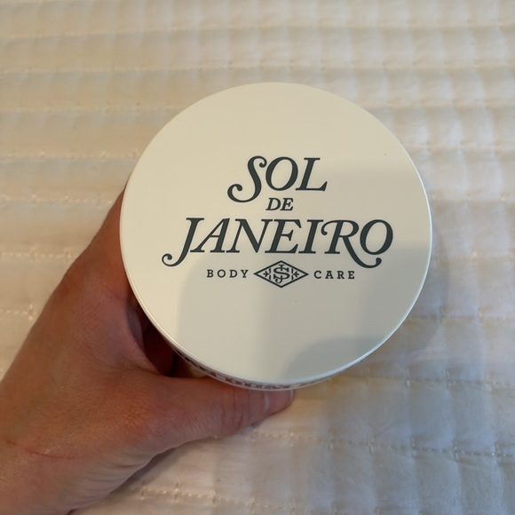 Sol de Janeiro Brazilian Bum Bum Cream - Picture 2 of 4